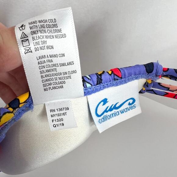 California Waves Macys Exclusive Floral Bikini Small - Picture 8 of 9